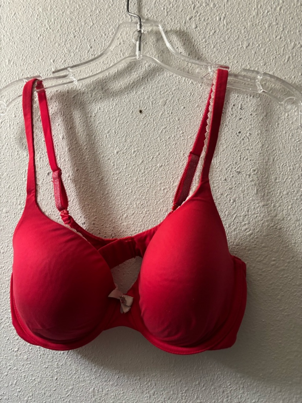 Red Victoria Secret Body by Victoria Lined Perfect Coverage bra 34D